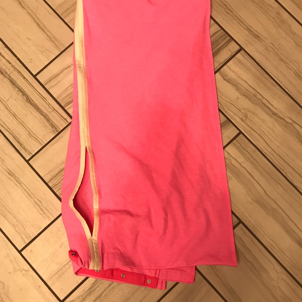 Hot pink vinyasa wrap